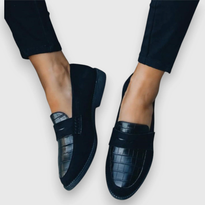 Claudia | Orthopädische handgefertigte Slipper