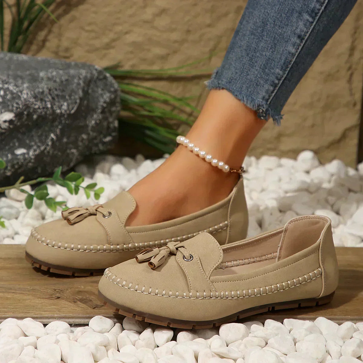 Reagan - Classic Bow Loafers